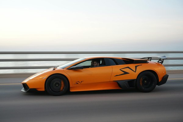 How is social media affecting the spread of news?